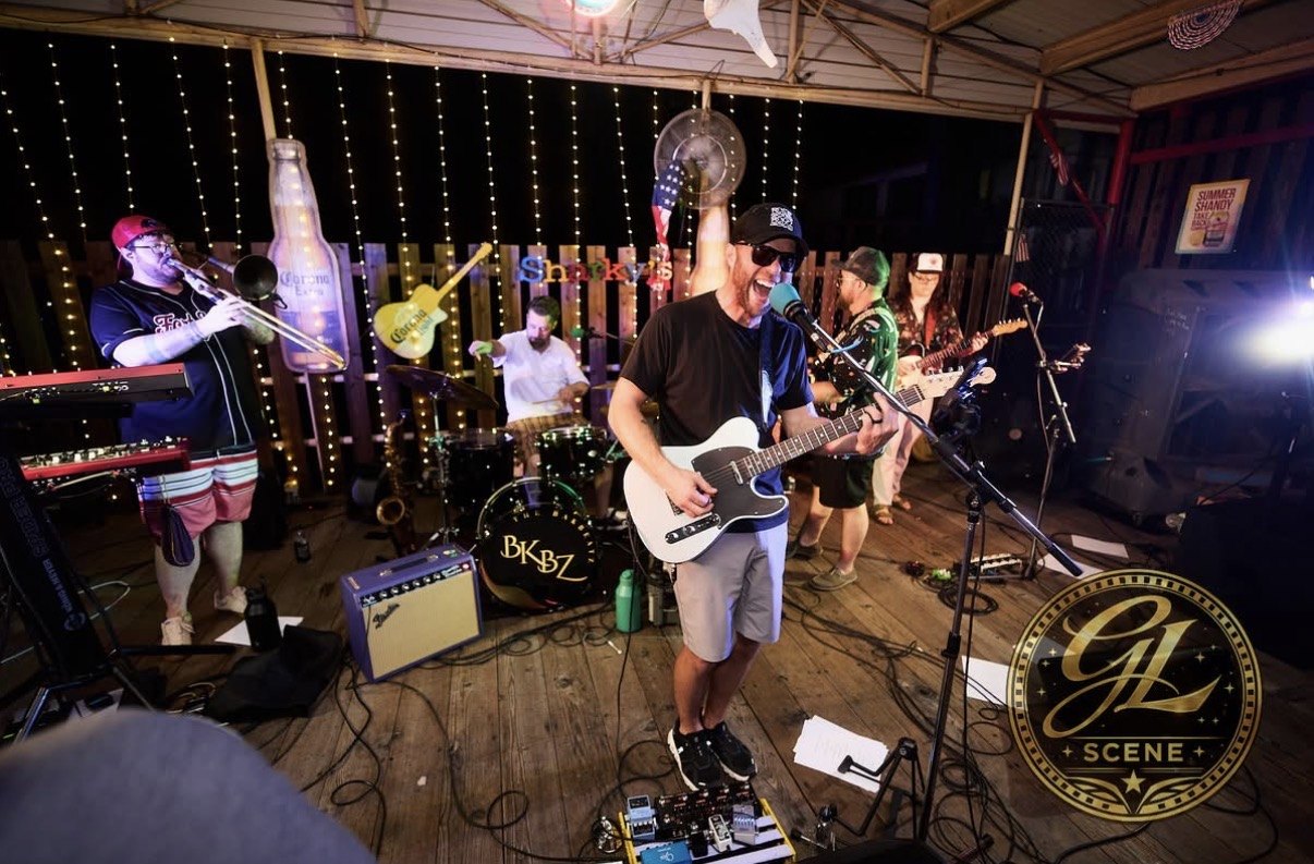 The BakBeatz performing live